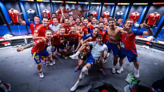 La euforia de la selección española tras ganar a Alemania en la Eurocopa