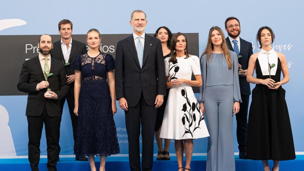 Foto de familia durante la entrega de los XV Premios Fundación Princesa de Girona