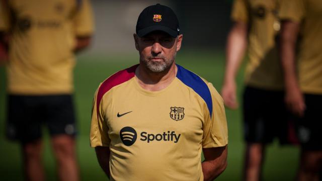 Hansi Flick dirige su primer entrenamiento con el Barça