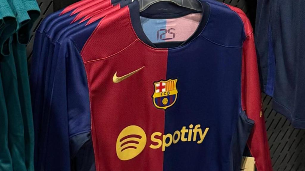 Sale a la venta la nueva camiseta del Barça 2024-25