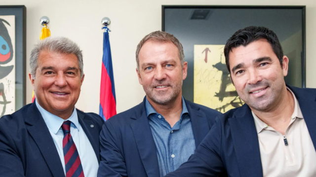 Joan Laporta, Hansi Flick y Deco formalizan el fichaje del técnico alemán por el Barça