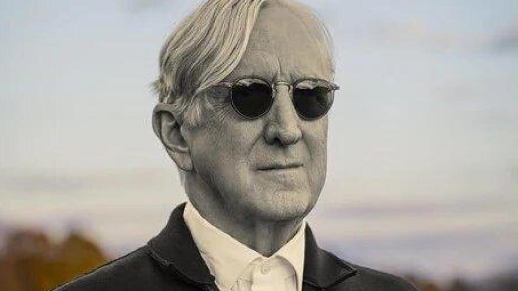 T Bone Burnett, en la portada de 'The Other Side'