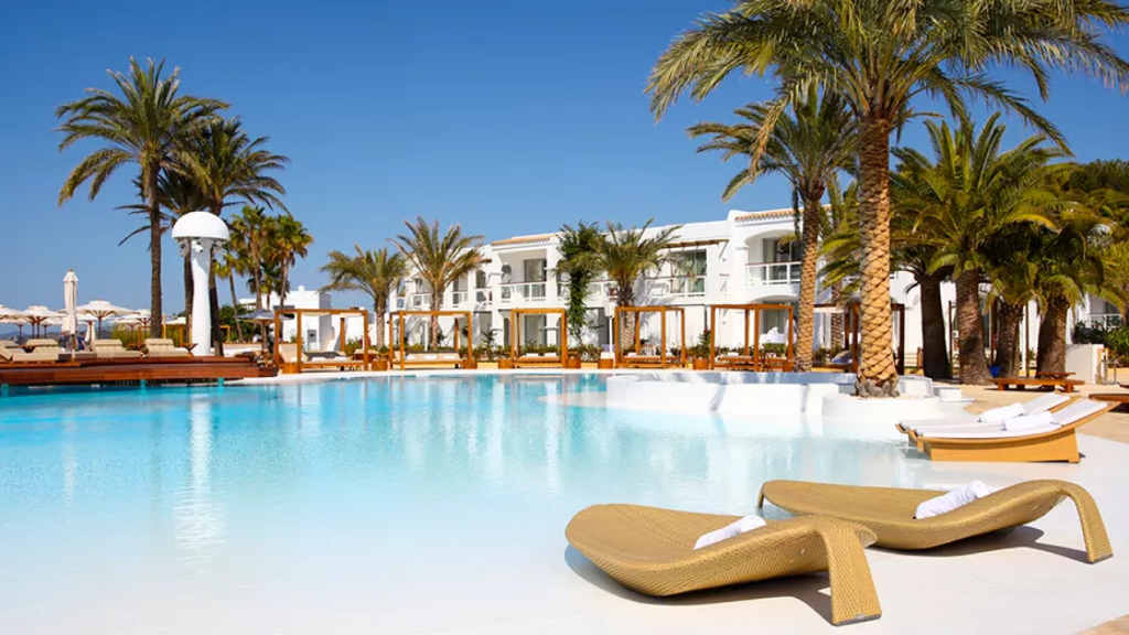 El Hotel Destino Pachá, en Talamanca (Ibiza)
