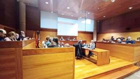 Imagen de un pleno del Ayuntamiento de Gavà