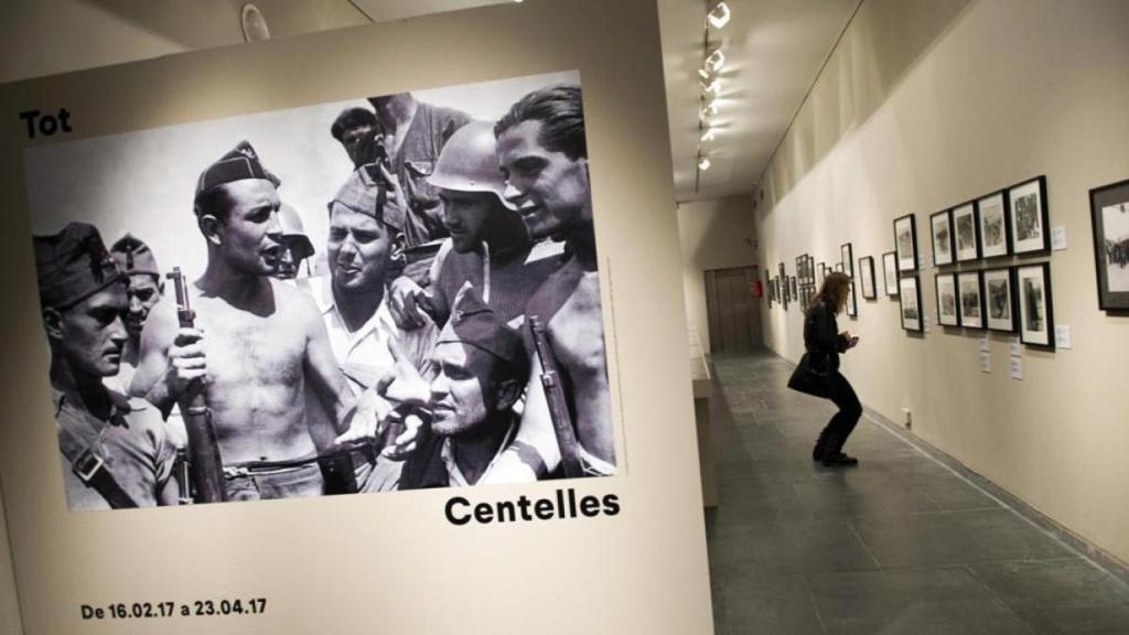 Imagen de una exposición anterior de fotografías de Agustí Centelles