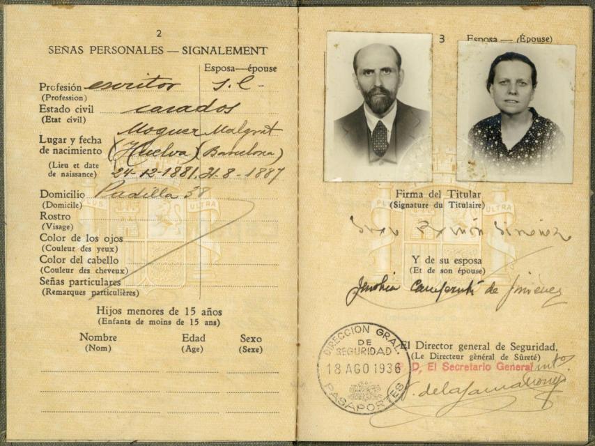 Pasaporte  de JRJ y Zenobia