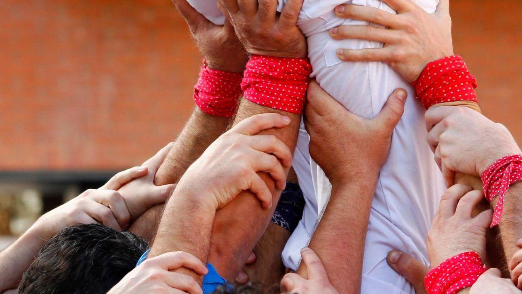 Castellers | CANVA