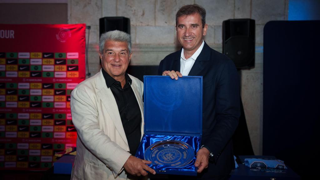 Joan Laporta, con Ferran Soriano en el encuentro institucional antes del Barça-City