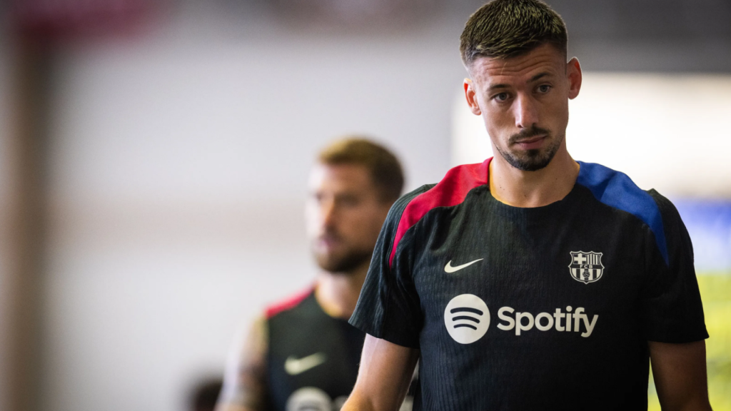 Clément Lenglet, en una sesión de entrenamiento matutino del Barça