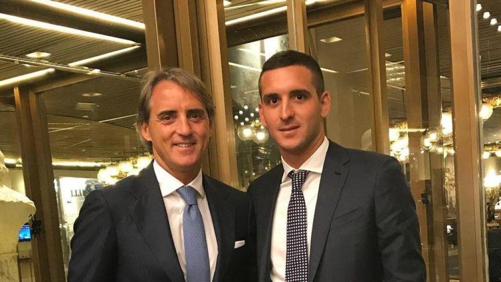 Andrea Mancini, nuevo ayudante de Deco en el Barça, con Roberto Mancini