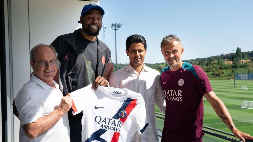 Kevin Durant en las instalaciones del PSG