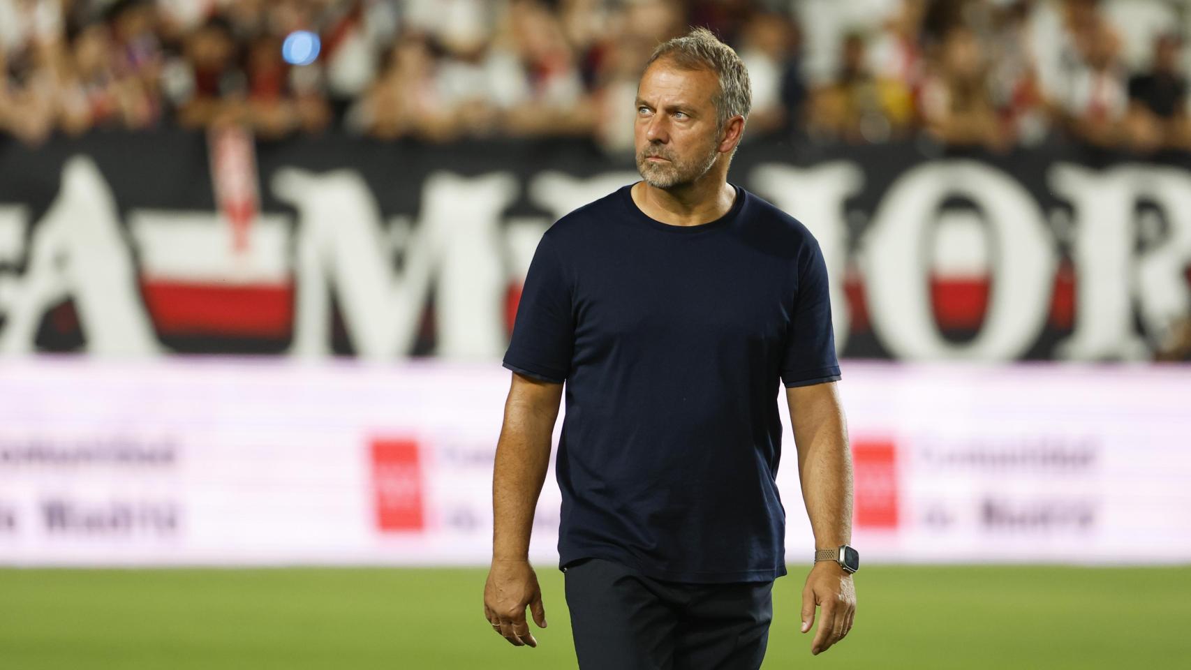 Hansi Flick, durante el partido del Barça contra el Rayo Vallecano