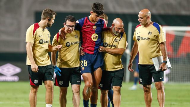 Marc Bernal se marcha lesionado de Vallecas