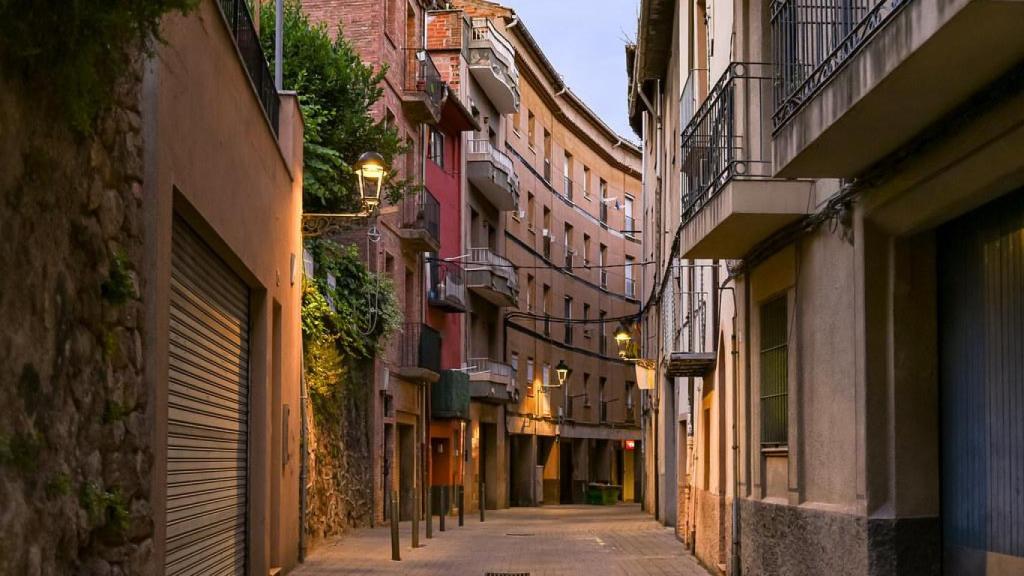 Imagen de una calle de Berga (Barcelona)