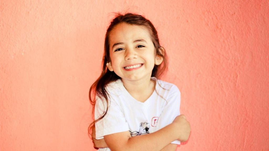 Niña sonriendo