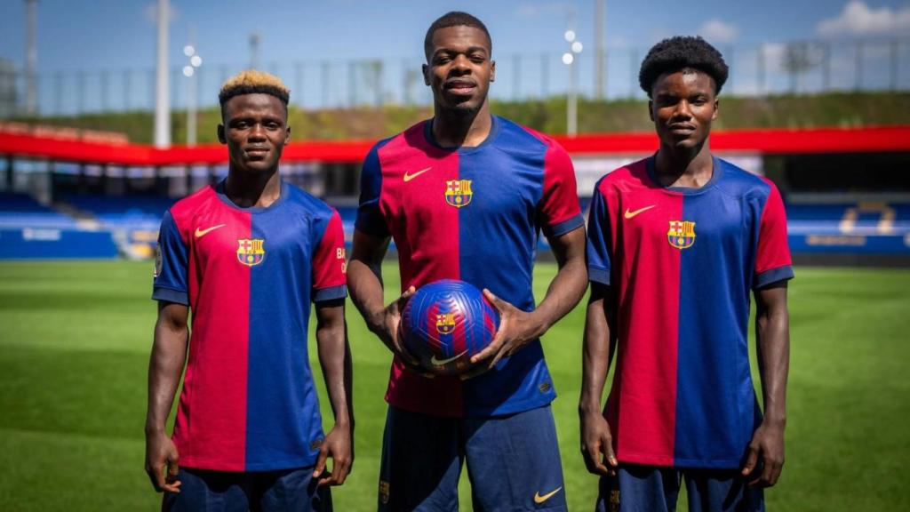 Abdul Aziz, Iván Cédric y David Oduro, presentados con el Barça B