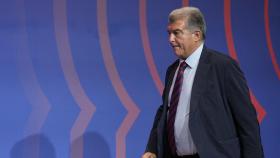 Joan Laporta, antes de la rueda de prensa del Barça en el Auditori 1899 del Camp Nou