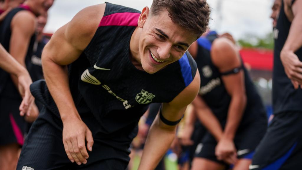 Gavi, en un entrenamiento del Barça en la Ciutat Esportiva Joan Gamper