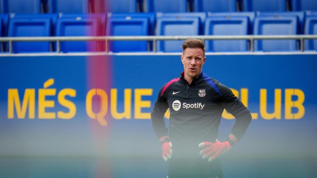 Marc-André ter Stegen, en un entrenamiento del Barça en la Ciutat Esportiva Joan Gamper