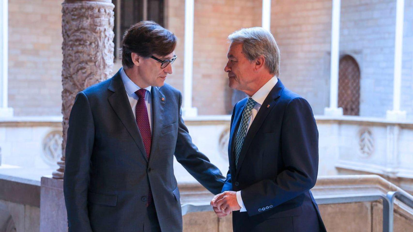 Salvador Illa, presidente de la Generalitat, se reúne con Artur Mas en el Palau de la Generalitat, a 19 de septiembre de 2014