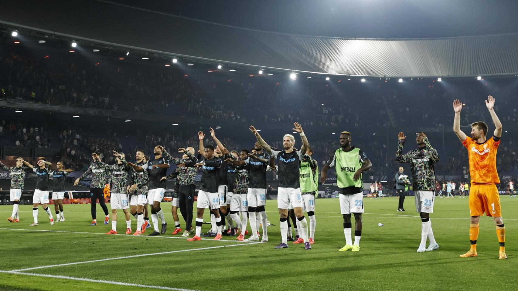 El Bayer Leverkusen festeja su primera victoria en la Champions League 2024-25