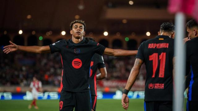 La celebración de Lamine Yamal durante la derrota del Barça en Mónaco