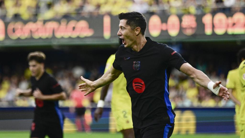 Lewandowski celebra su primer gol contra el Villarreal