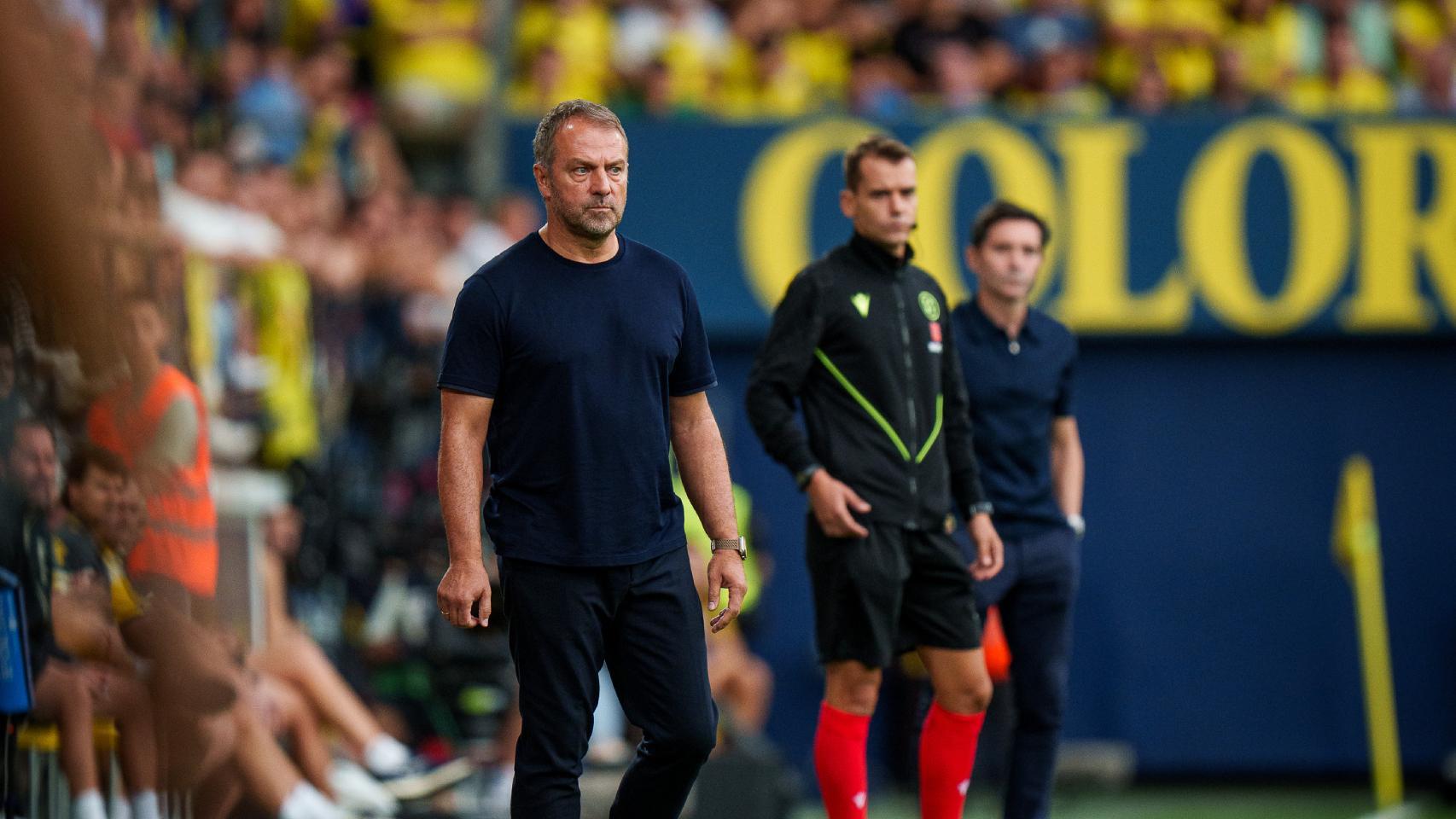 Hansi Flick, durante el partido del Barça contra el Villarreal