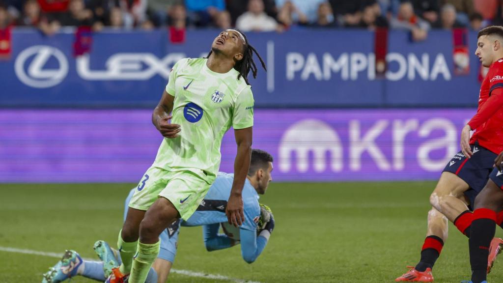 Koundé, desesperado contra Osasuna