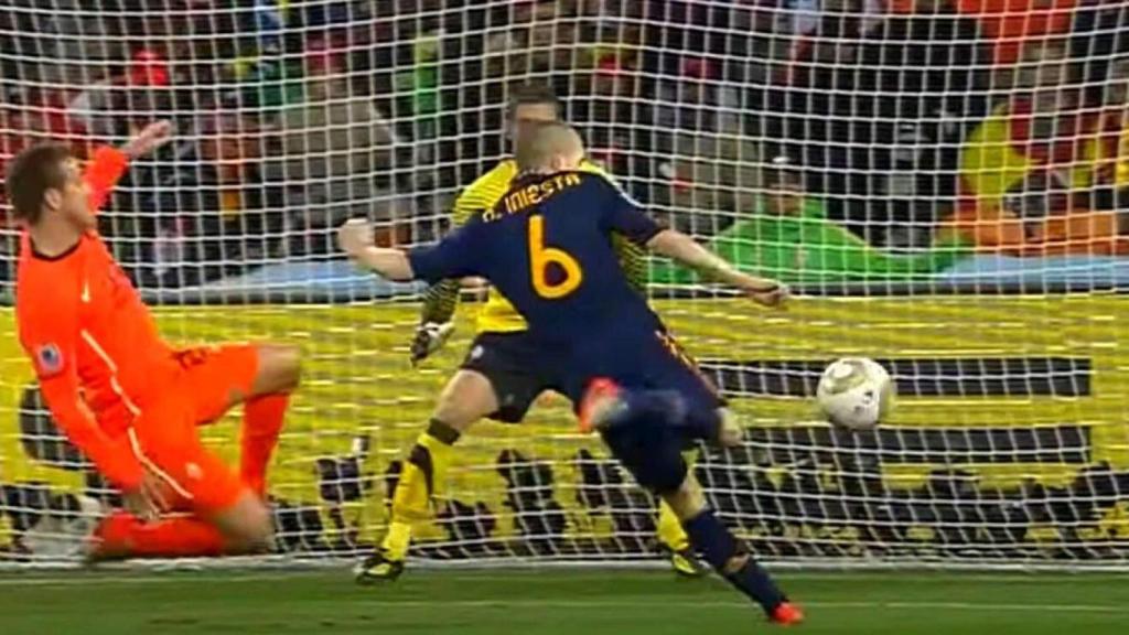 Gol de Iniesta ante Holanda