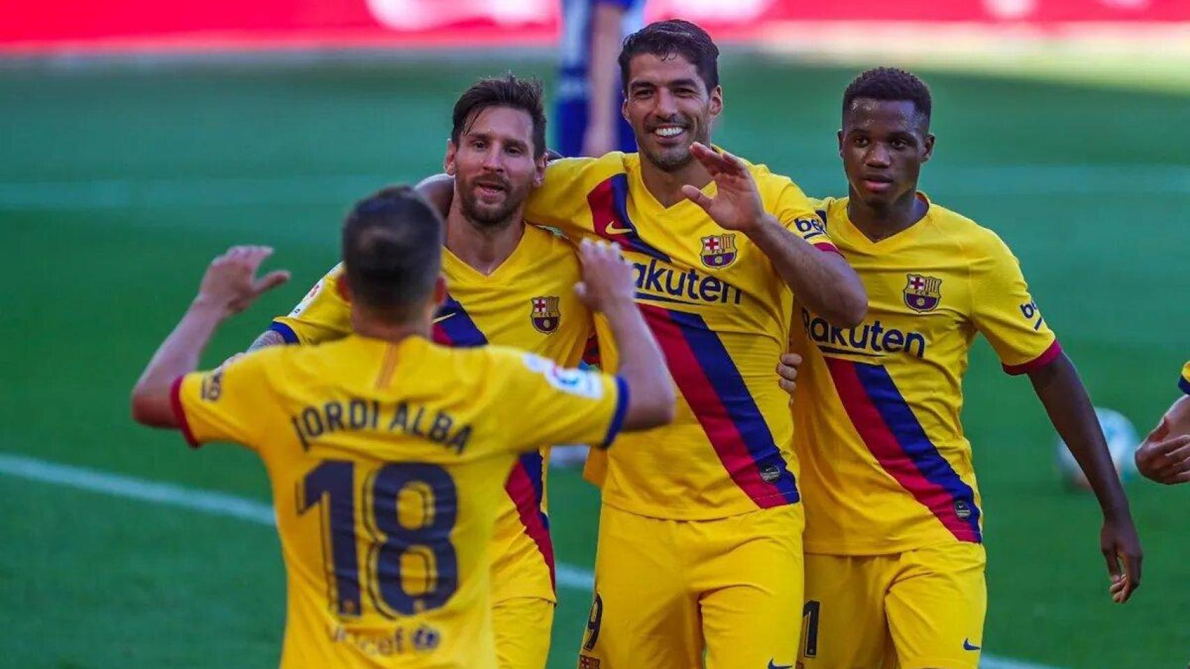 Alba, Messi, Suárez y Ansu Fati celebran un gol del Barça ante el Alavés