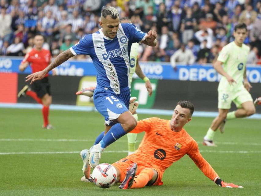 Iñaki Peña frena a Stoichkov