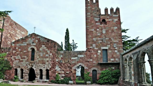 Castillo Monasterio de Escornalbou