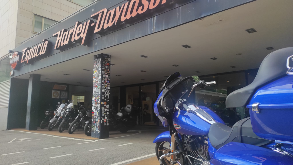 El Espacio Harley Barcelona, impactado por la crisis del decano