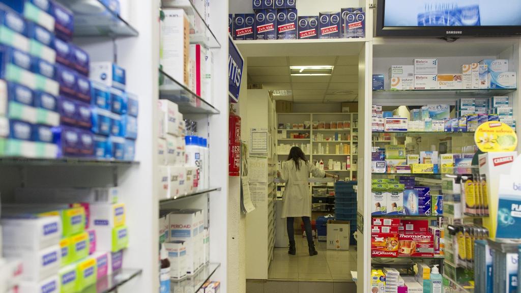 Medicamentos en una farmacia