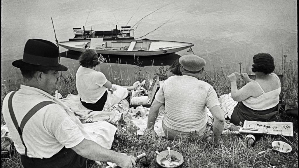 Domingo a orillas del Senna, Francia, 1938