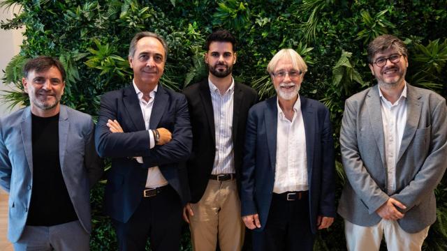 Josep Lop (responsable de formación Aula en CaixaBank), David Cortacans (presidente de la comisión de Financiación de Foment), Jordi Fabregat (profesor de Economía, Finanzas y Contabilidad de Esade) y Jordi Martínez (director de Educación Financiera en IEF)