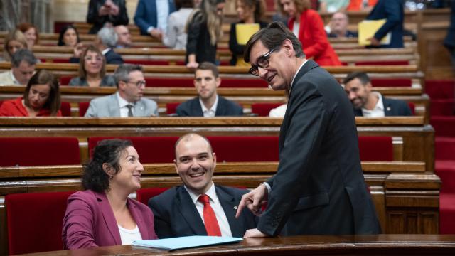 Alicia Romero, junto a Albert Dalmau y Salvador Illa