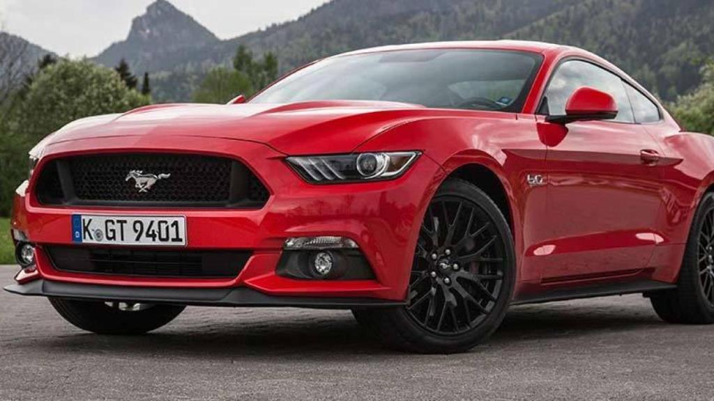 Ford Mustang, como el implicado en la estafa