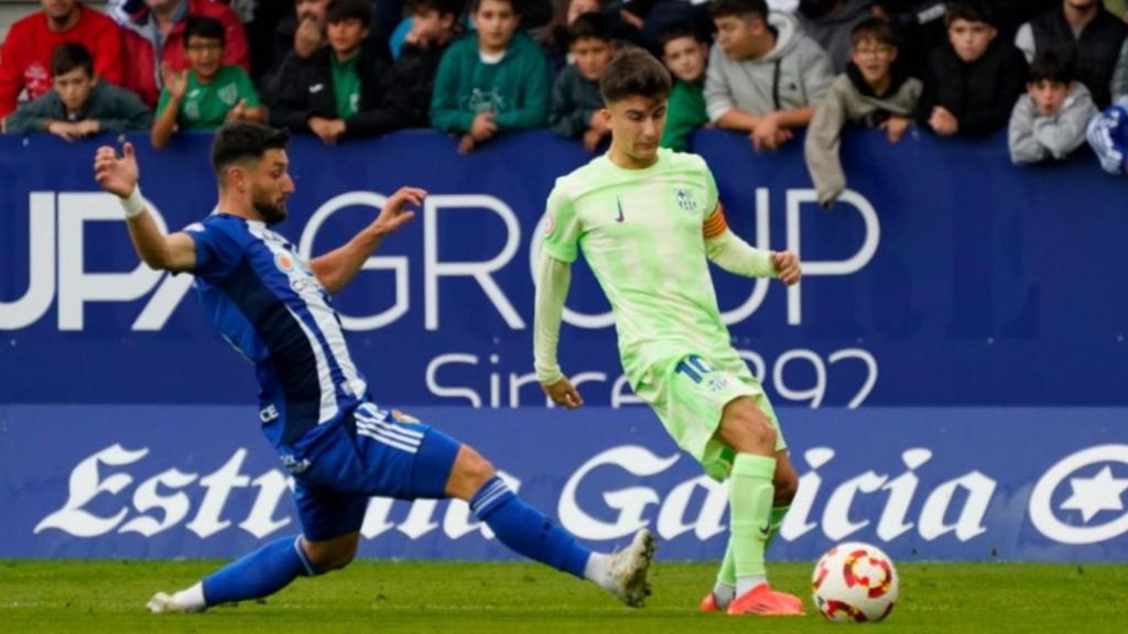 Unai Hernández, durante el partido del Barça B contra la Ponferradina