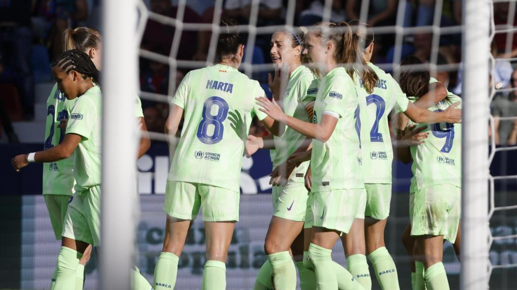 El Barça Femenino celebra uno de los goles anotados contra el Levante