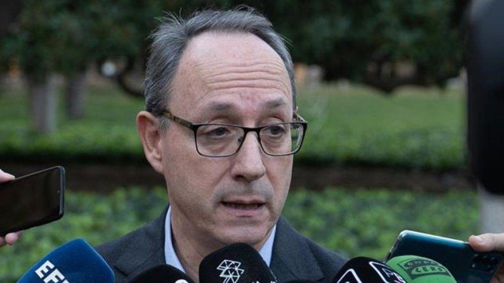 Alfredo García, nuevo director del CatSalut, en un contacto con la prensa