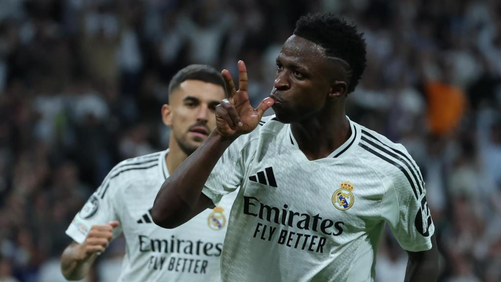 Vinicius Jr festeja su hat-trick al Borussia Dortmund en Champions League