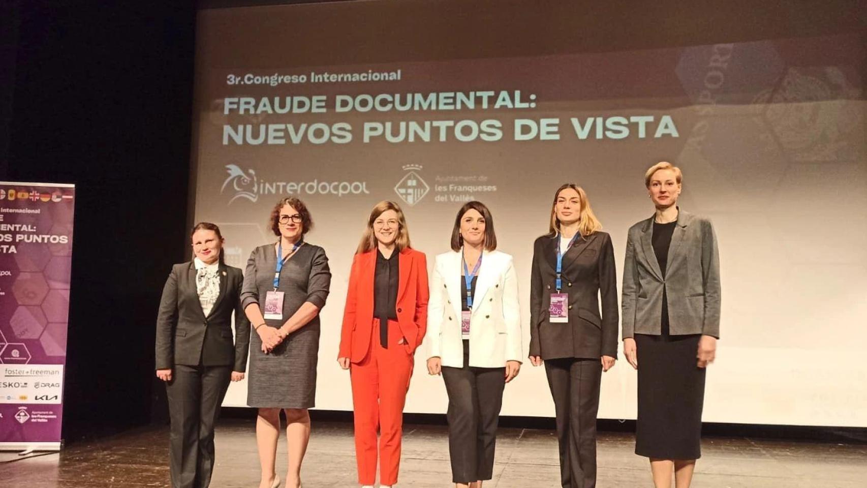 Los expertos del 3er Congrego de Fraude Documental, en el evento de Les Franqueses