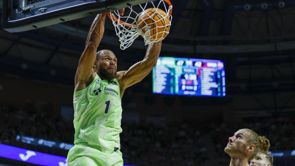 La espectacular canasta de Justin Anderson contra el Unicaja