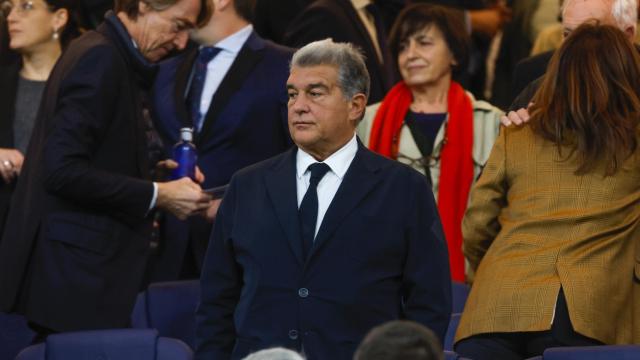 Joan Laporta, presidente del Barça, en el palco del Bernabéu