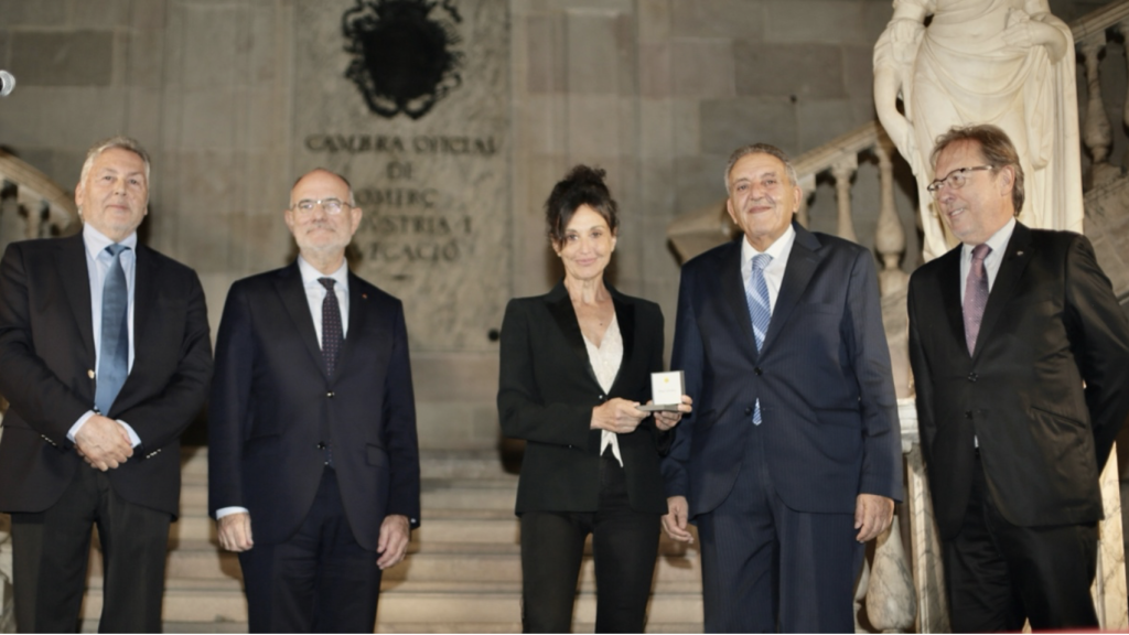 Rosa Cañadas recibe la Medalla del Mediterráneo