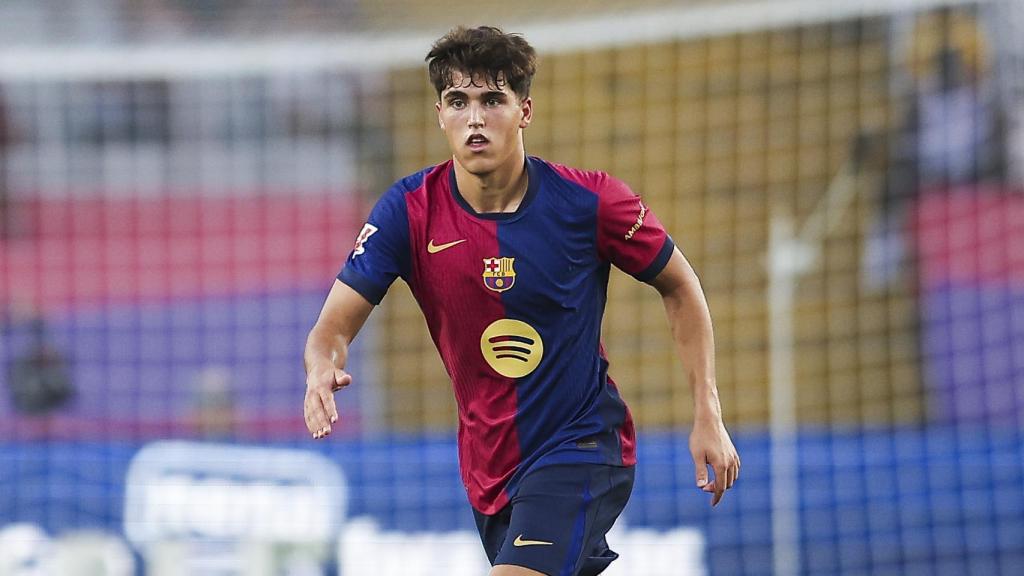 Pau Cubarsí, durante un partido del Barça en Montjuïc