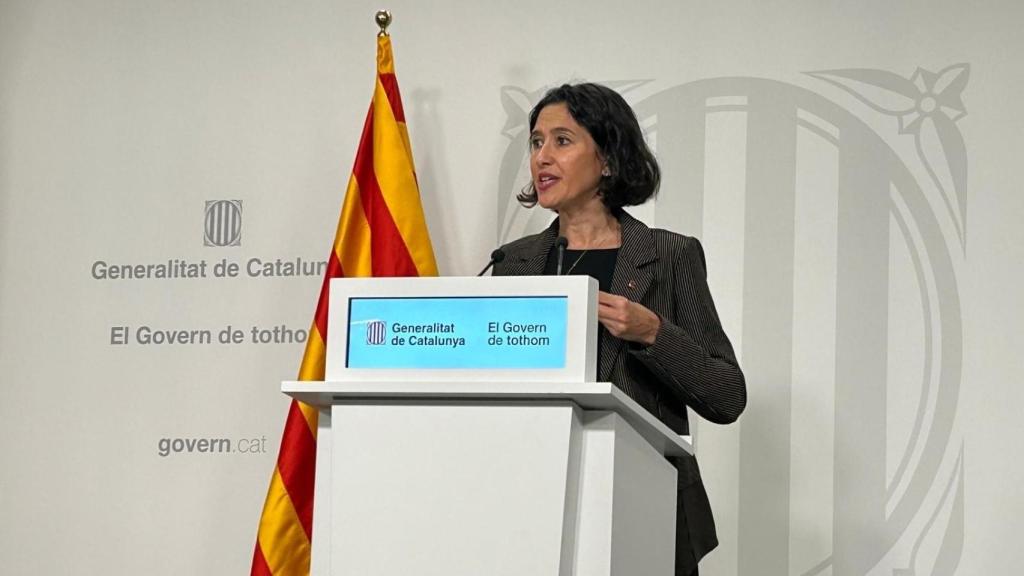 La 'consellera' de Interior y Seguridad Pública de la Generalitat, Núria Parlon, en rueda de prensa