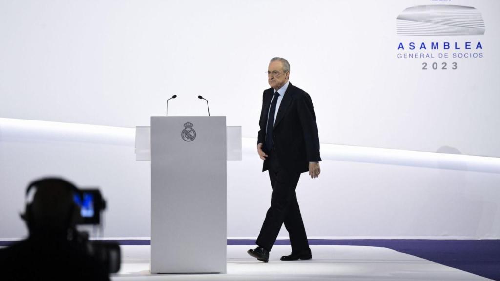 Florentino Pérez, presidente del Real Madrid, en la asamblea general de socios 2023